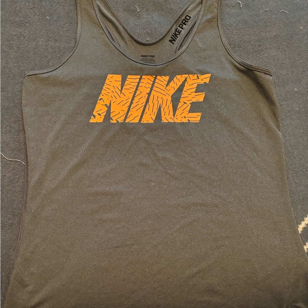Nike Pro racer tank EUC